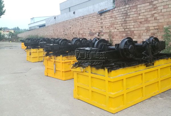 YCC2-7曲軌側(cè)卸式礦車 YCC2-7曲軌側(cè)卸式礦車